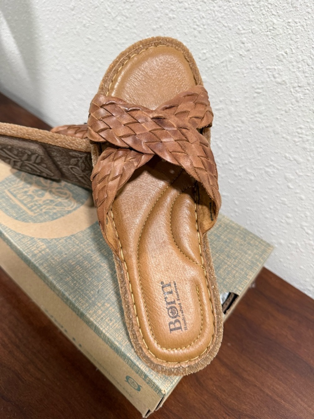 NIB Born RUE Braided Leather Slide Sandals in Cognac Brown SZ 10 EU 42
